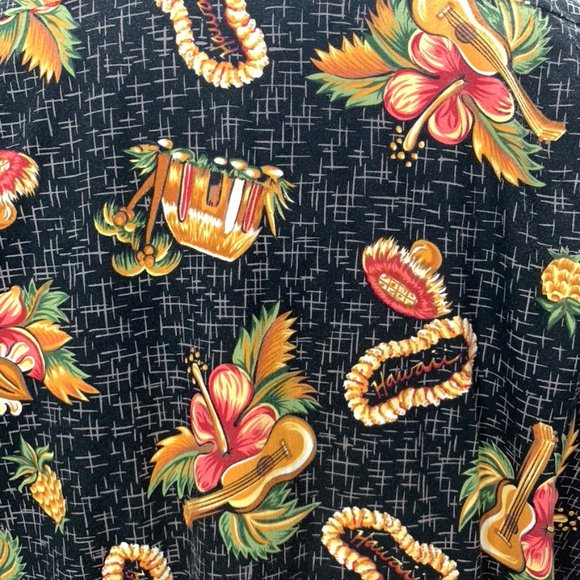Hilo Hattie 1980s Hawaiian Button Down Shirt - Picture 4 of 7